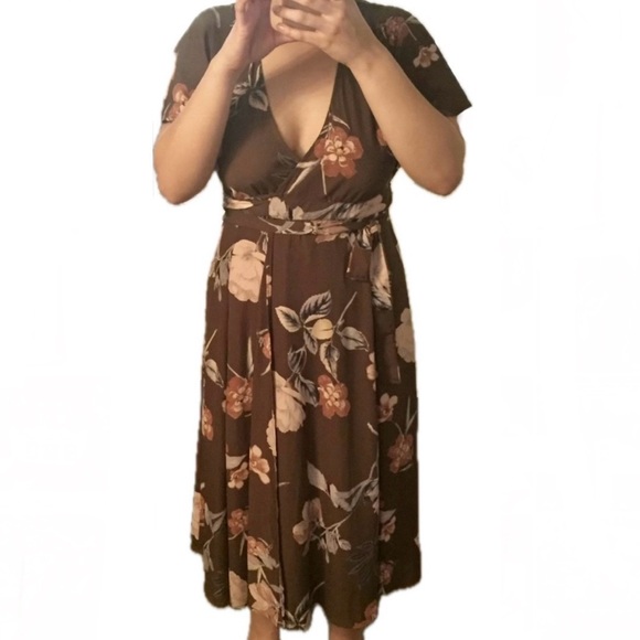 Common Dresses & Skirts - Olive Floral Maxi Dress